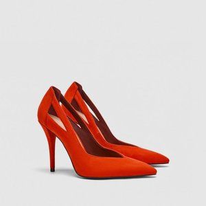 NEW - Zara PUMPS WITH CUT-OUT DETAIL